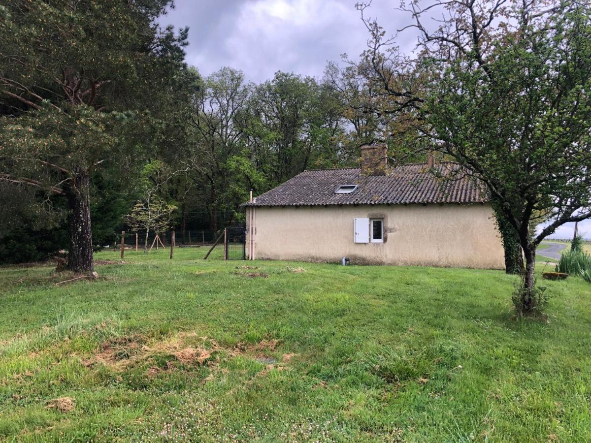 Maison De Campagne Chez Georges Saint-Sulpice-de-Pommiers Luaran gambar